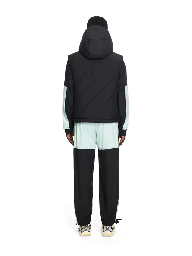 Arrow Diagonal Puffer Vest Arrow Diagonal Puffer Vest
