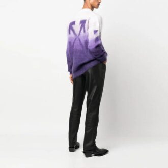 Arrows Motif Long-Sleeved Sweater
