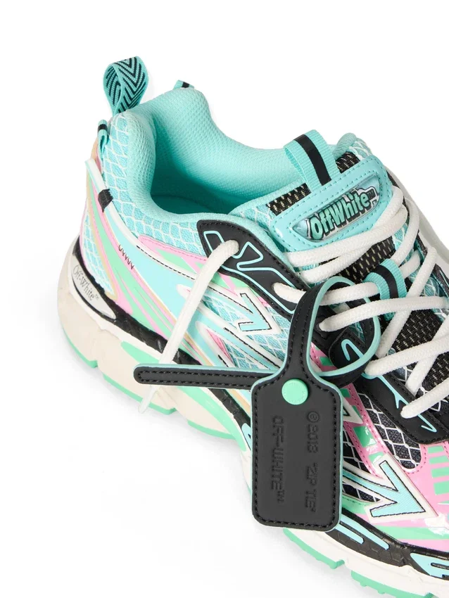 Be Right Back Fishnet Sneakers Be Right Back Fishnet Sneakers