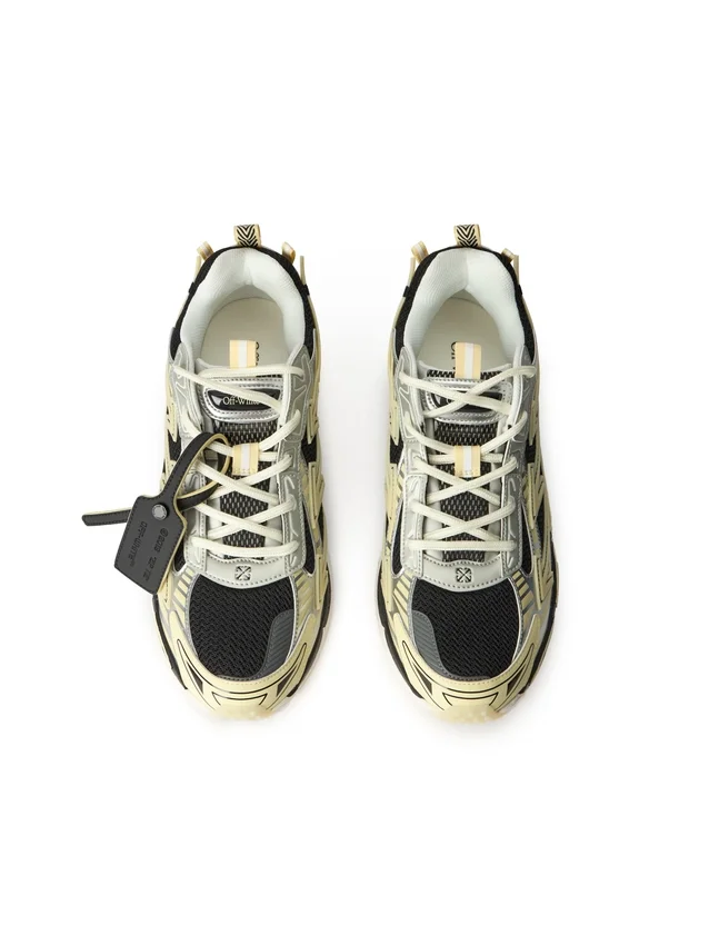 Be Right Back Glow-In-The-Dark Sneakers Be Right Back Glow-In-The-Dark Sneakers