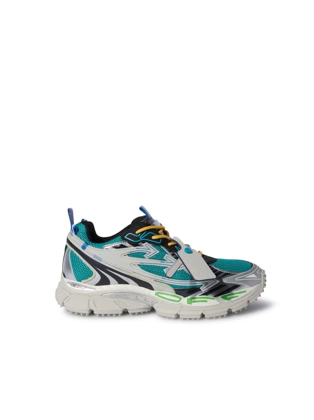 Be Right Back Sneakers Be Right Back Sneakers