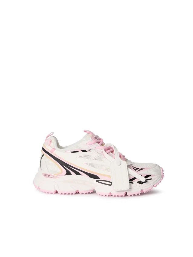 Be Right Back Sneakers Be Right Back Sneakers