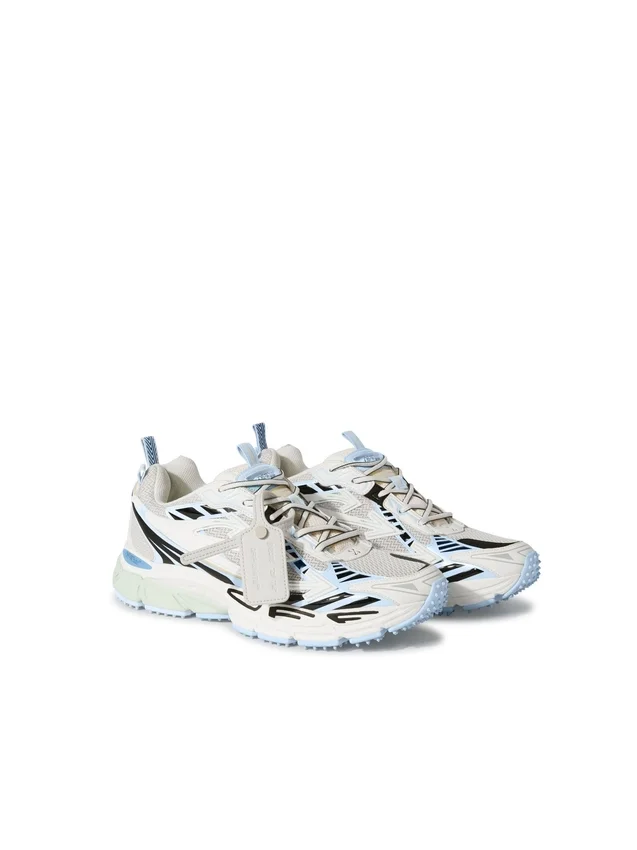 Be Right Back Sneakers Be Right Back Sneakers
