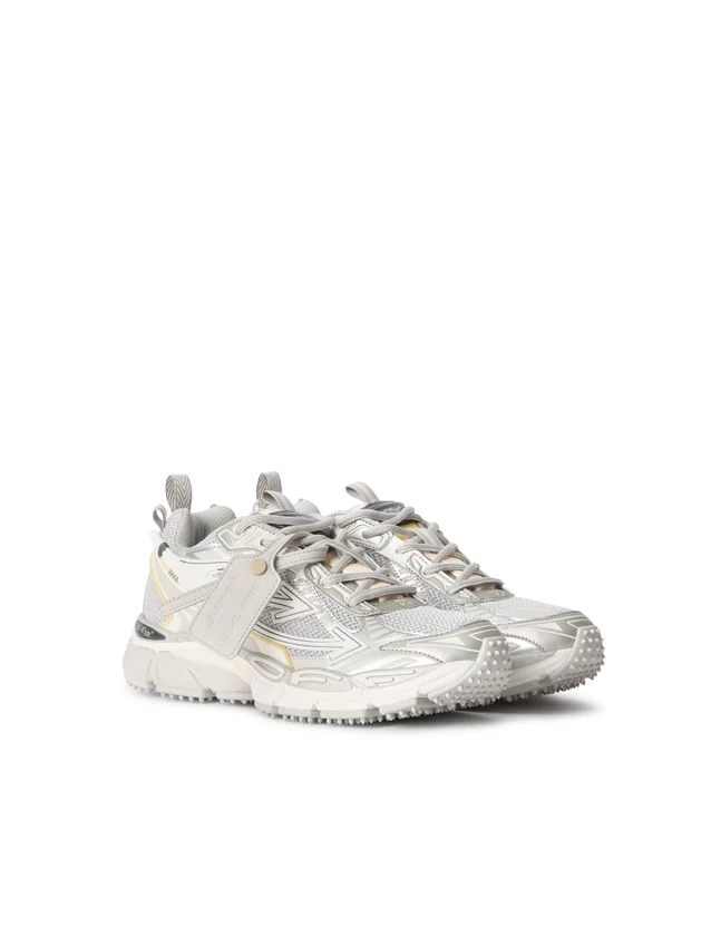 Be Right Back Sneakers Be Right Back Sneakers
