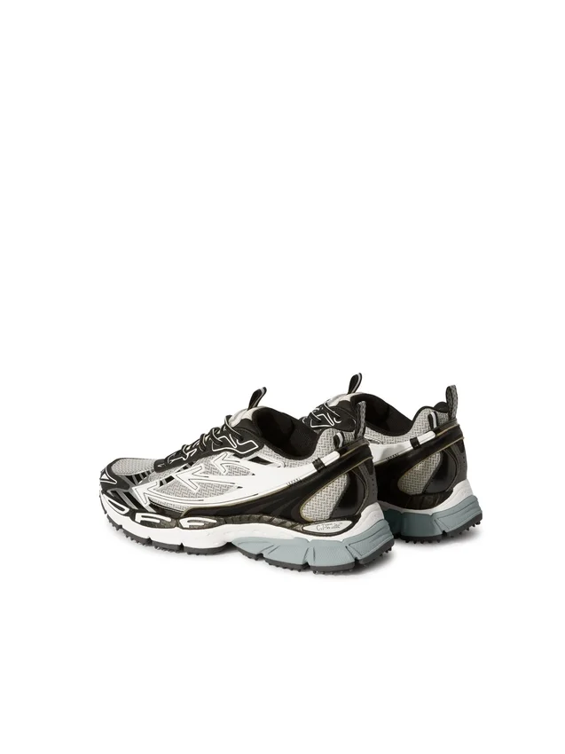 Be Right Back Sneakers Be Right Back Sneakers