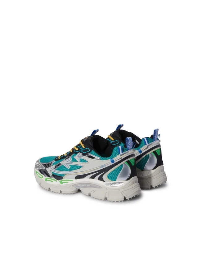 Be Right Back Sneakers Be Right Back Sneakers