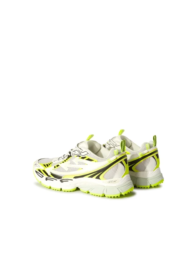 Be Right Back Sneakers Be Right Back Sneakers