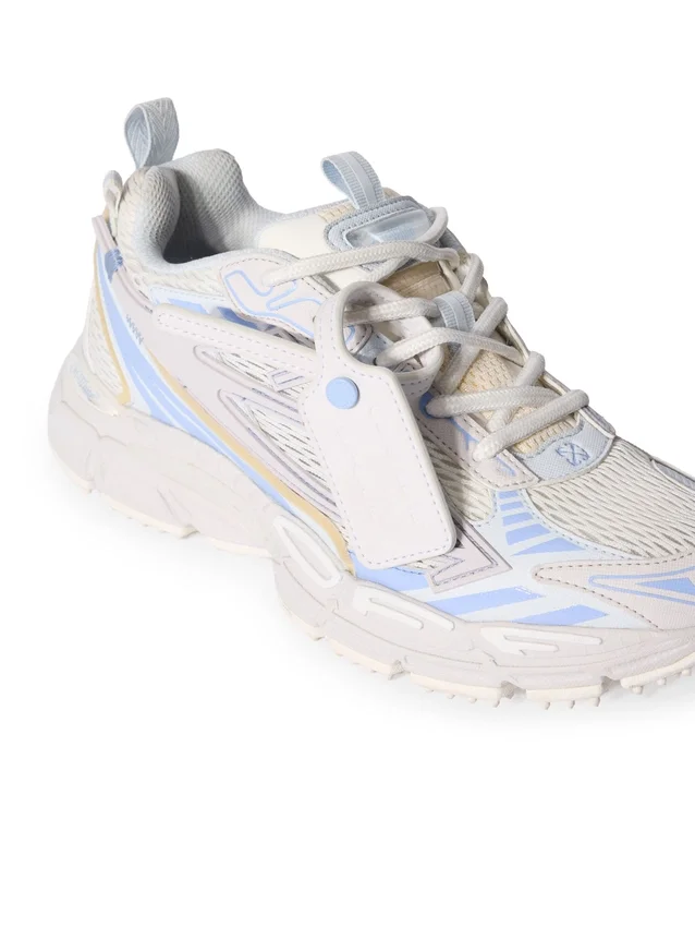 Be Right Back Sneakers Be Right Back Sneakers