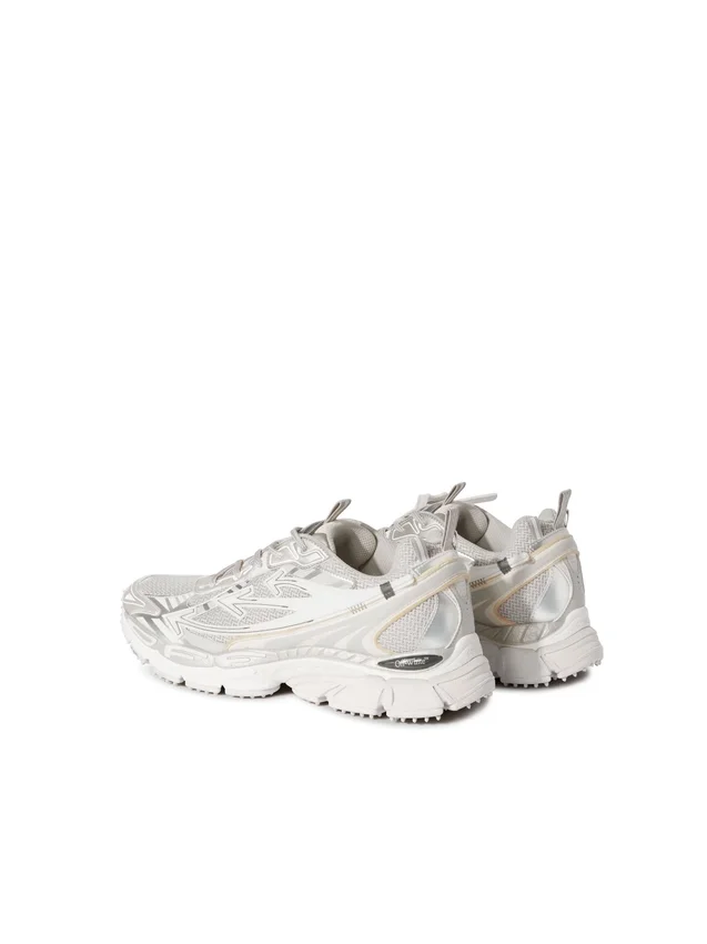Be Right Back Sneakers Be Right Back Sneakers