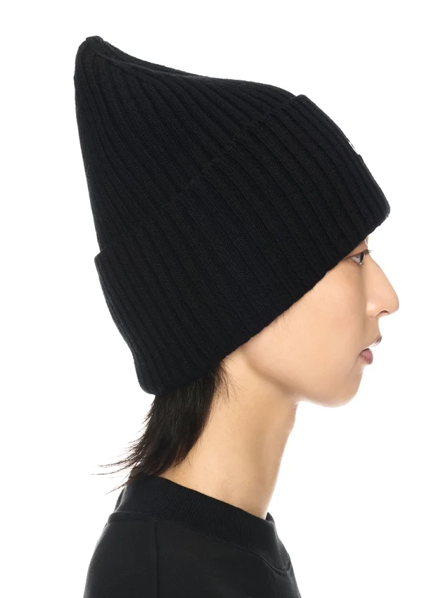 Black Stamp Loose Beanie Black Stamp Loose Beanie