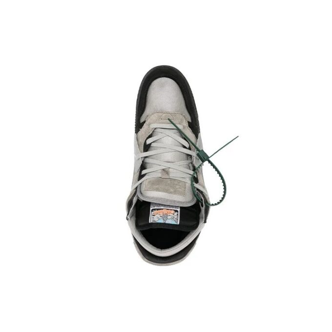 Floating Arrow Sneaker “Black Grey”