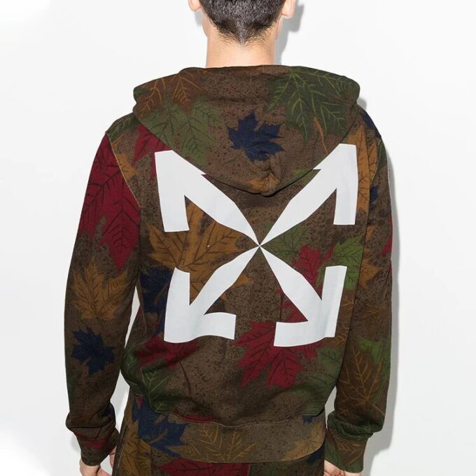 FW20 Leaf Camouflage Applique Hooded Sweater Men’ s Khaki/Green