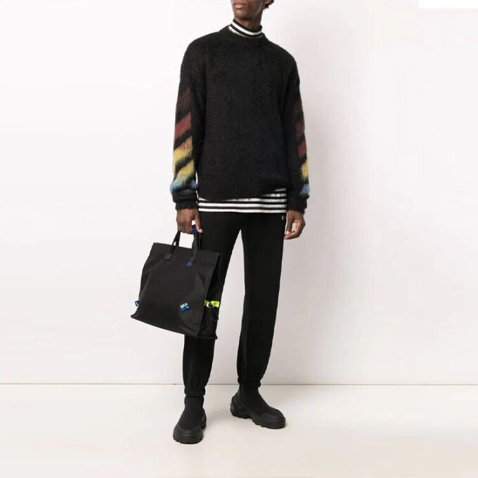 Gradient Slogan Logo Sweater Men’ s Black