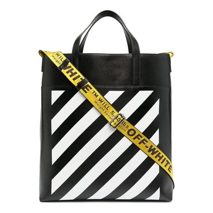 Logo Leather Tote “Black”