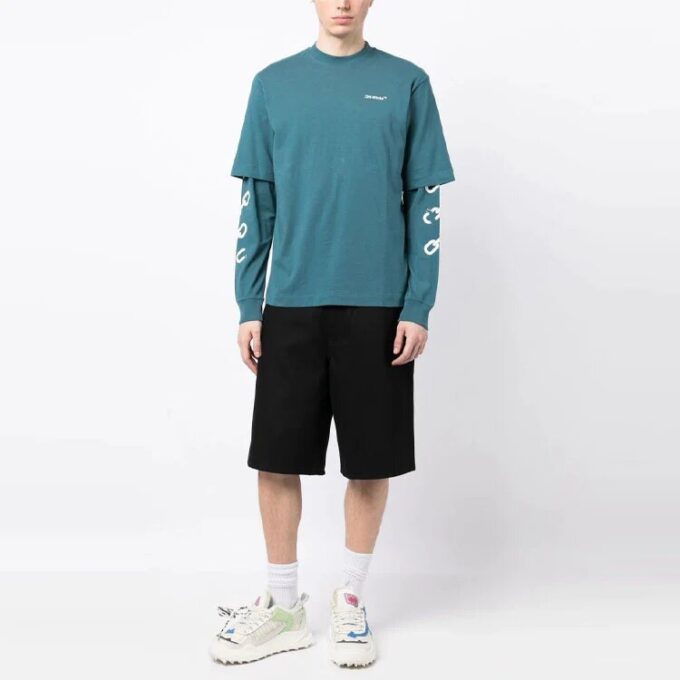 Logo-Print Knee-Length Shorts “Black”