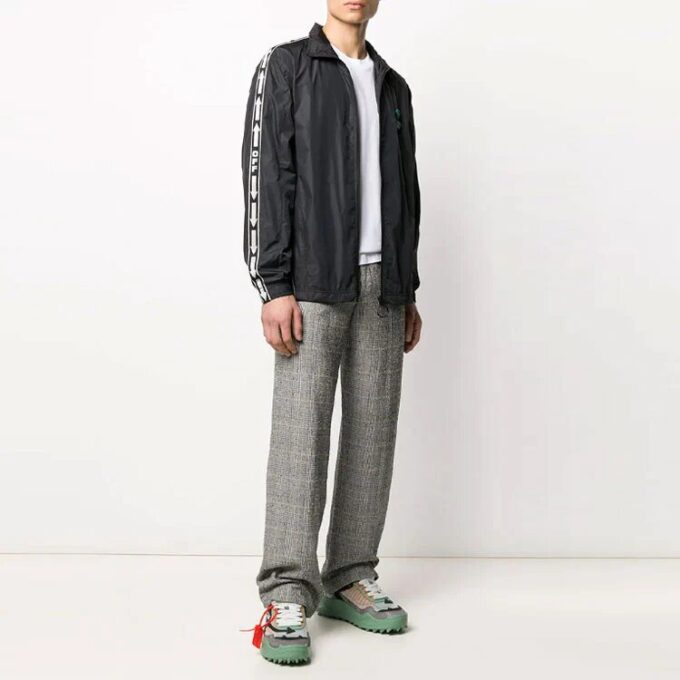 Logo Thin and light Jacket Black
