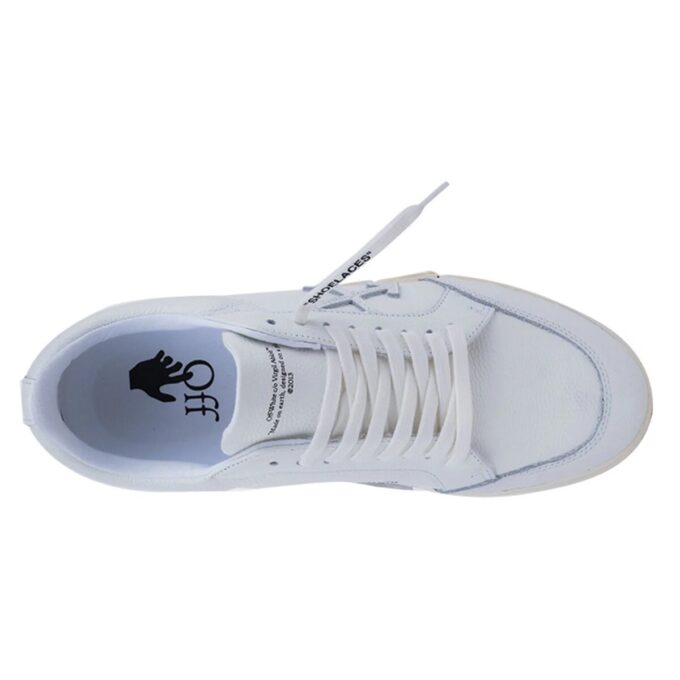 Low Vulcanized Sneakers White