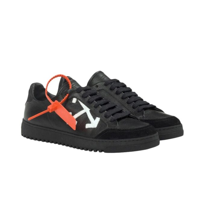 OFF- Carryover low-top leather sneakers “Black”