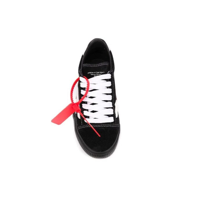 Off-White Arrow Vulcanized Low “Black White”