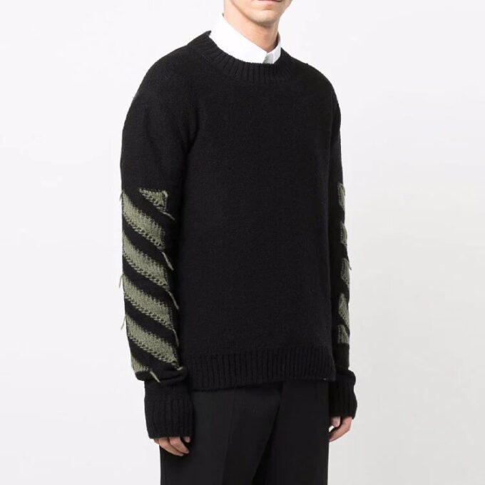 Off-White Men’ s FW21 Arrow Pattern Round Neck Pullover Wool Sweater Loose Fit Black
