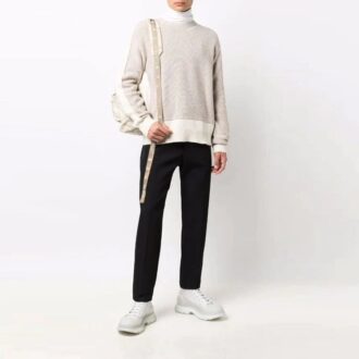 Off-White Men’ s FW21 Colorblock Round Neck Pullover Wool Sweater Loose Fit Beige Off-White Men’ s FW21 Colorblock Round Neck Pullover Wool Sweater Loose Fit Beige