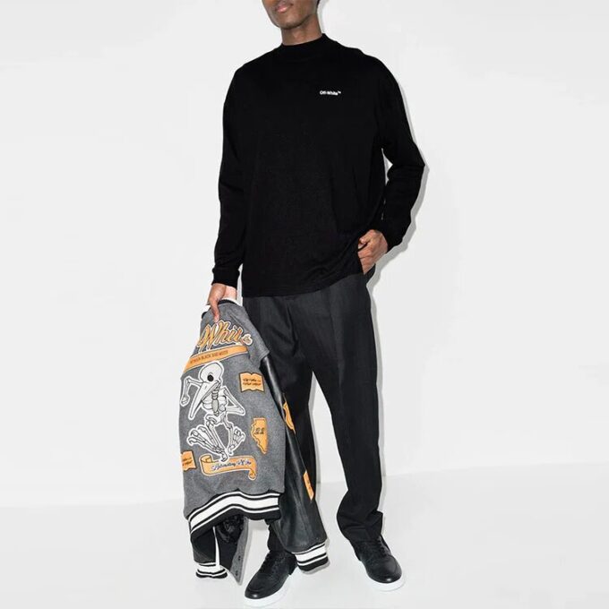 Off-White Men’ s FW21 Logo Alphabet Arrow Round Neck Long Sleeves Loose Fit Black T-Shirt
