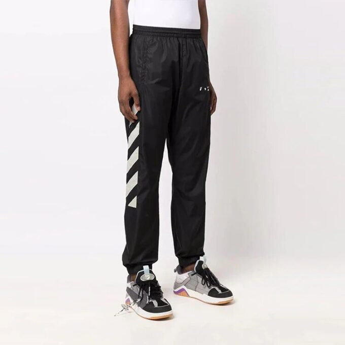 Off-White Men’ s FW21 Logo Diagonal Stripes Bundle Feet Sports Pants/Trousers/Joggers Black