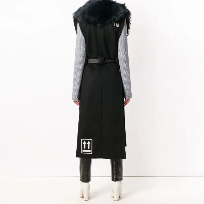 Off-White Sleeveless Large Slim Fit Version Black
