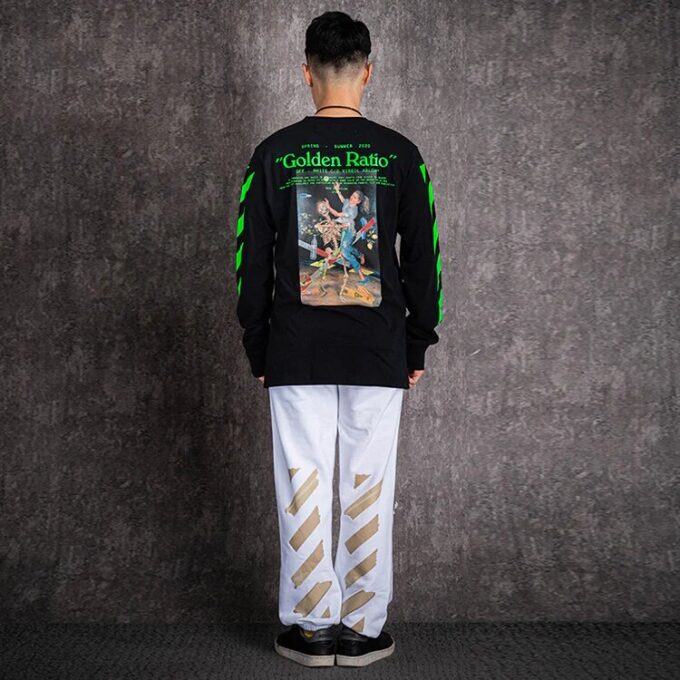 Printing Round Neck Long Sleeves Version Black