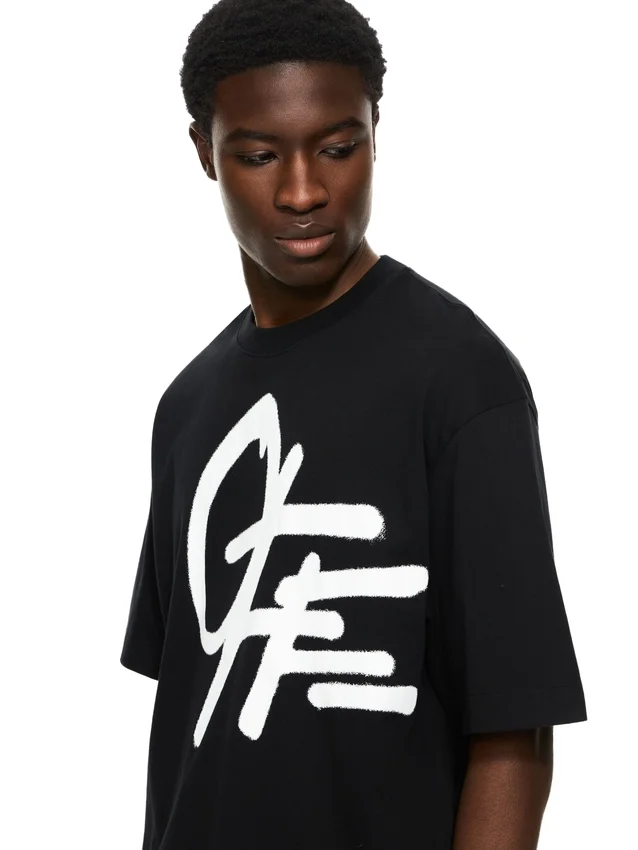 Spray Logo Skate T-shirt Spray Logo Skate T-shirt