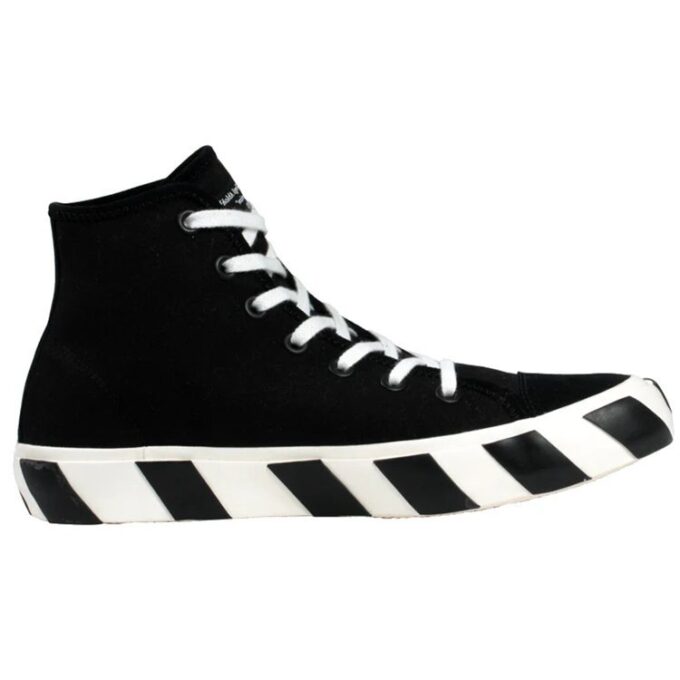 Vulc Hi Top “Black”