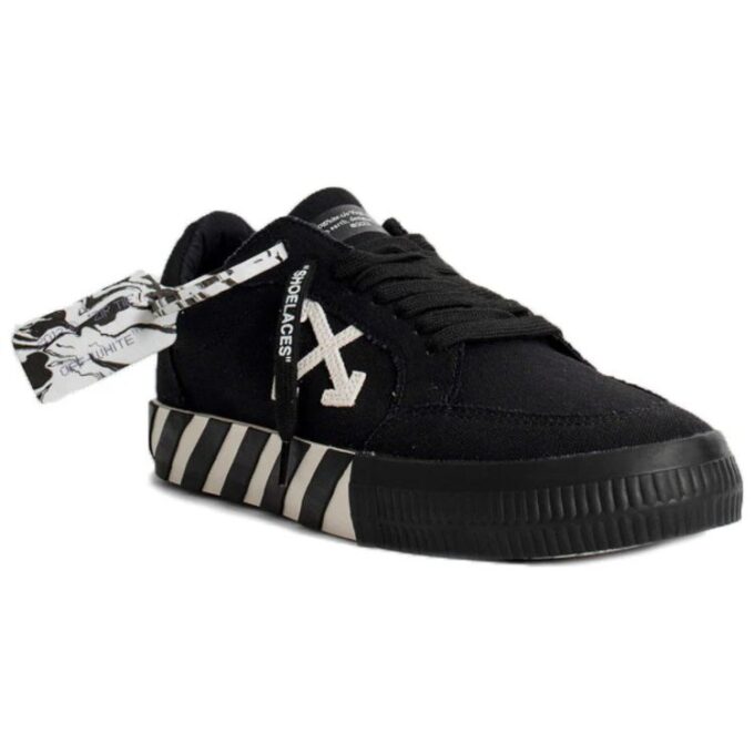 Vulc Sneaker Low “Black White”