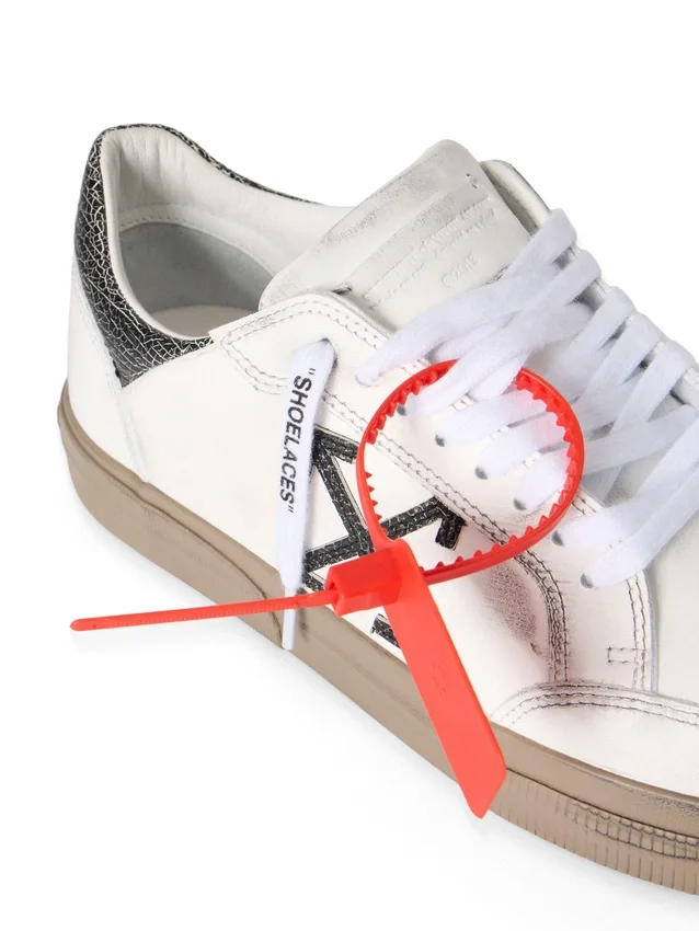 Vulcanized Low Vintage Sneakers Vulcanized Low Vintage Sneakers